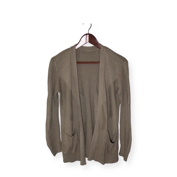 Lululemon Cotton Knit Textured Wrap in Heathered Trench. - Picture 1 of 10